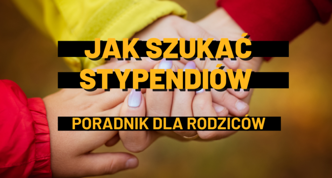 zdjęcie splecionych rąk ilustrujące artykuł Jak znaleźć i zdobyć stypendium dla dziecka - przewodnik dla rodziców